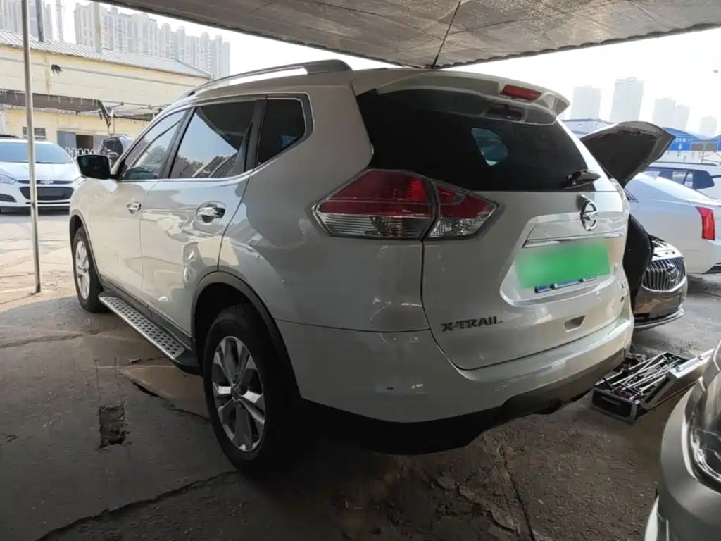 Nissan X-Trail — миниатюра 5