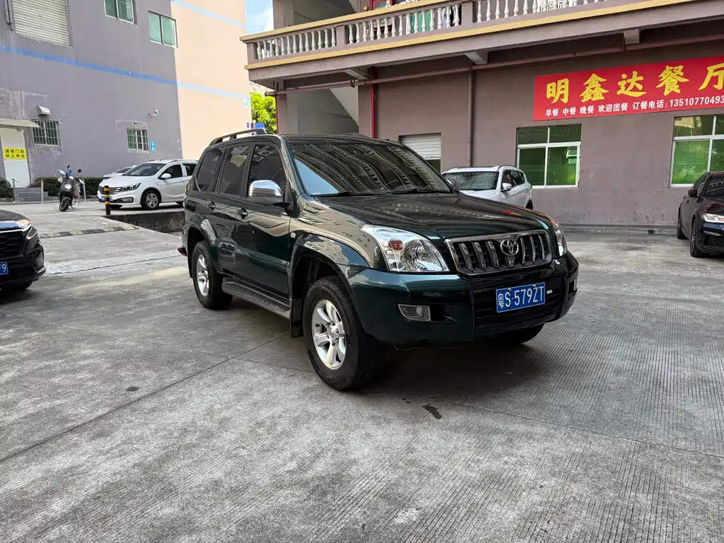 Toyota Land Cruiser Prado 03 2.7L AT