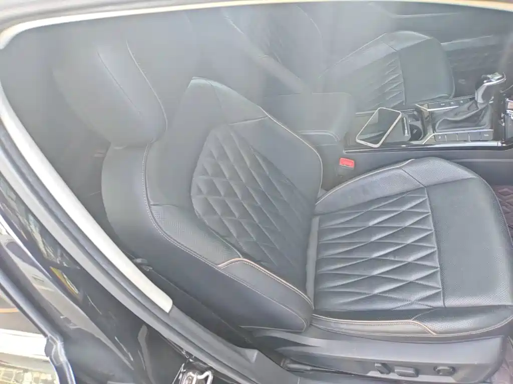 Volkswagen Passat — миниатюра 25