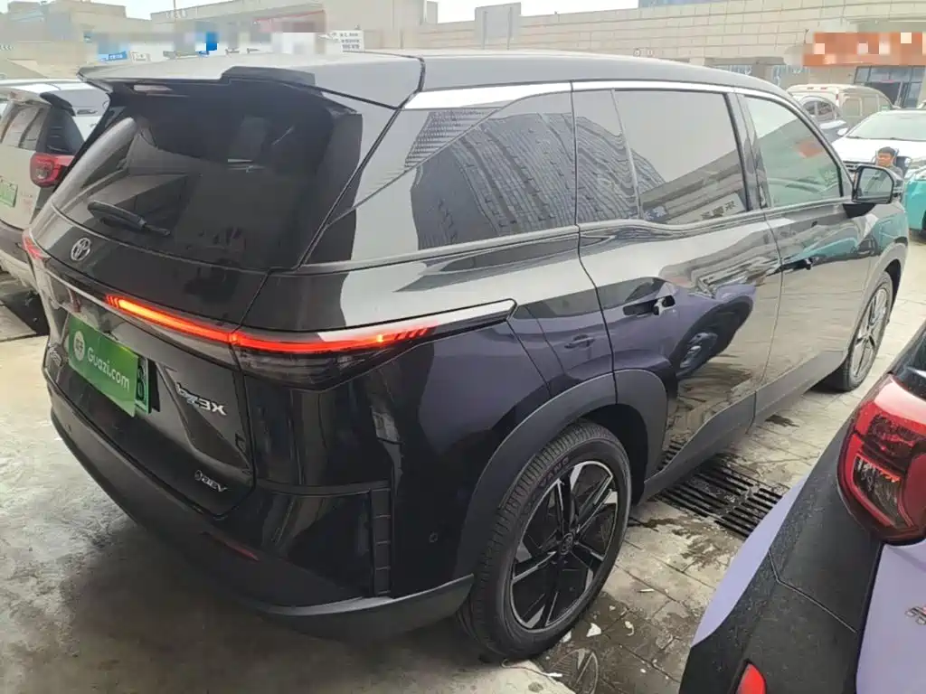 Toyota bZ3X — миниатюра 7