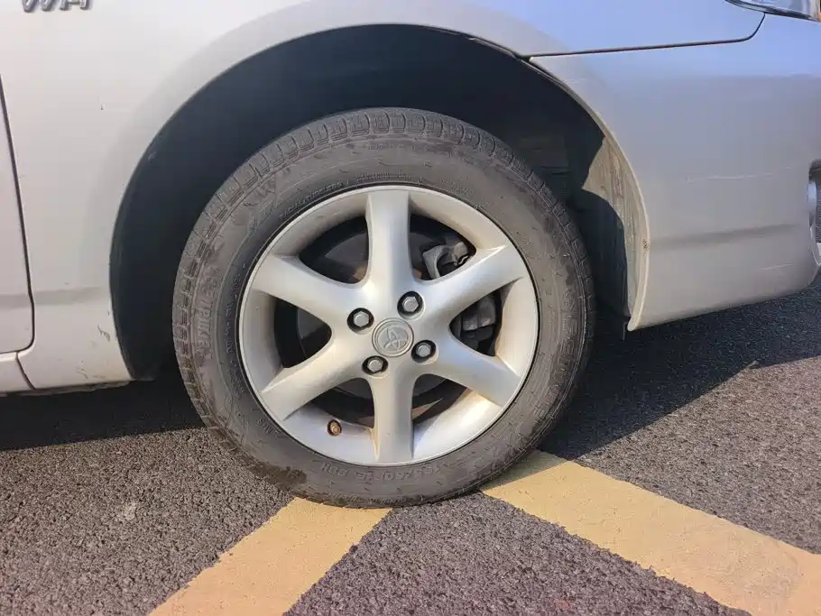 Toyota Corolla — миниатюра 5