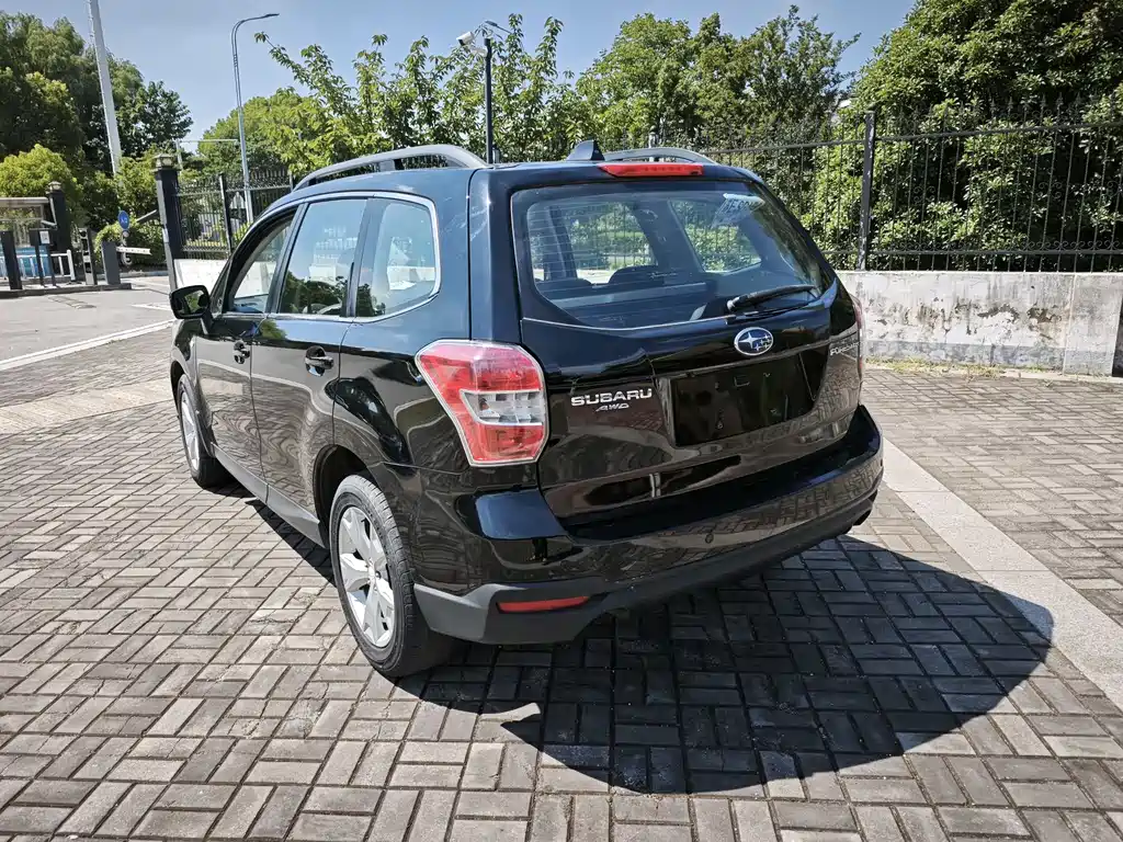 Subaru Forester 2014 2.0i AT Comfort