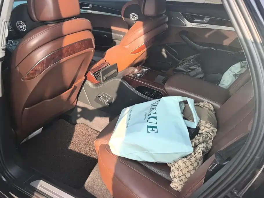 Audi A8 — миниатюра 11