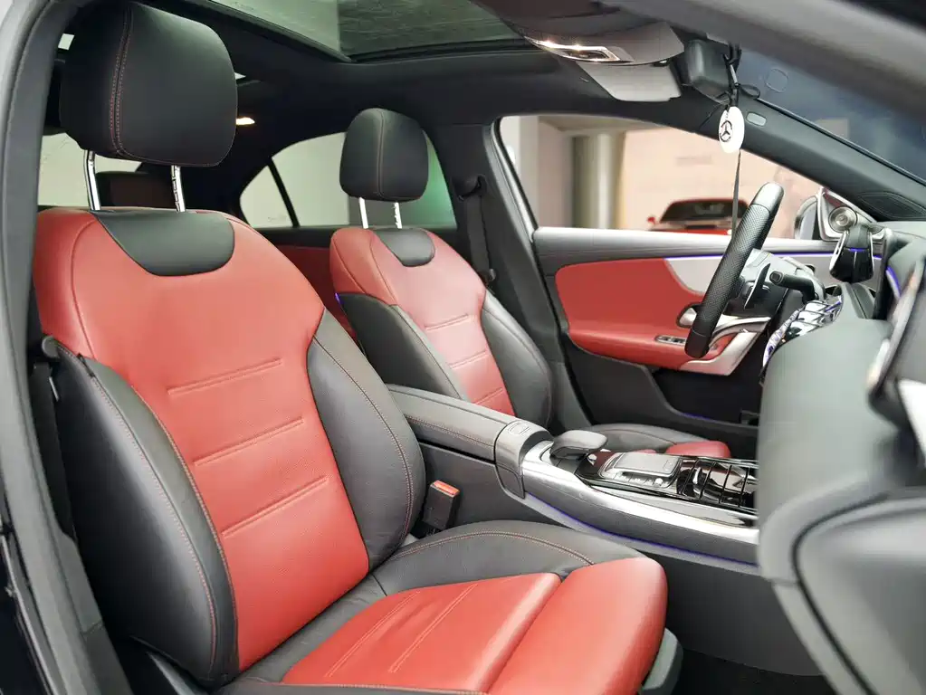 Mercedes-Benz A-Class AMG — миниатюра 8