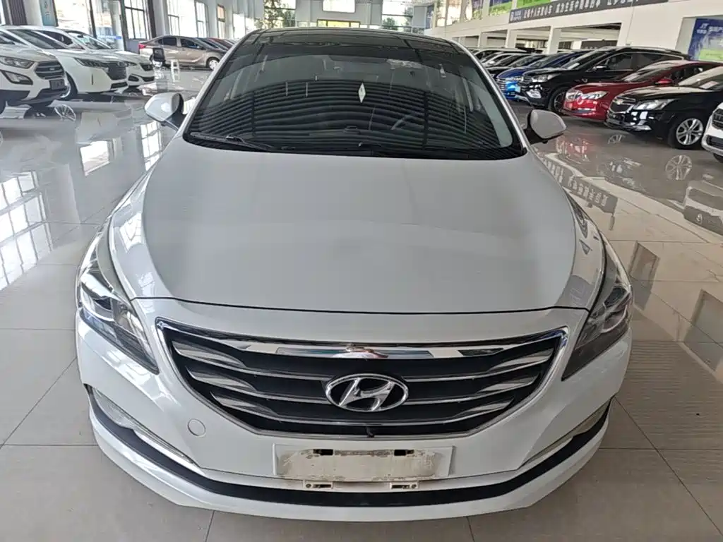 Hyundai Mistra — миниатюра 3