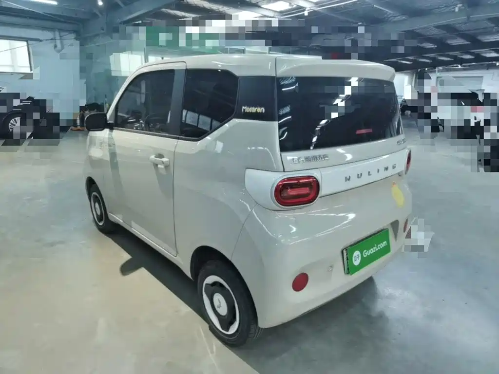 Wuling MINIEV — миниатюра 5