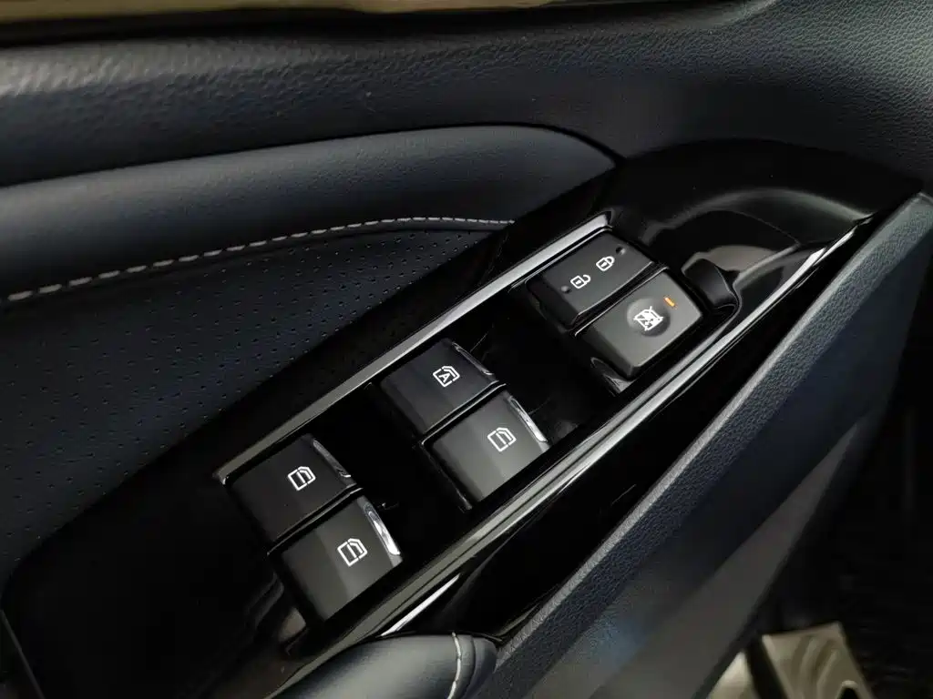 GAC Motor Trumpchi M8 — миниатюра 9