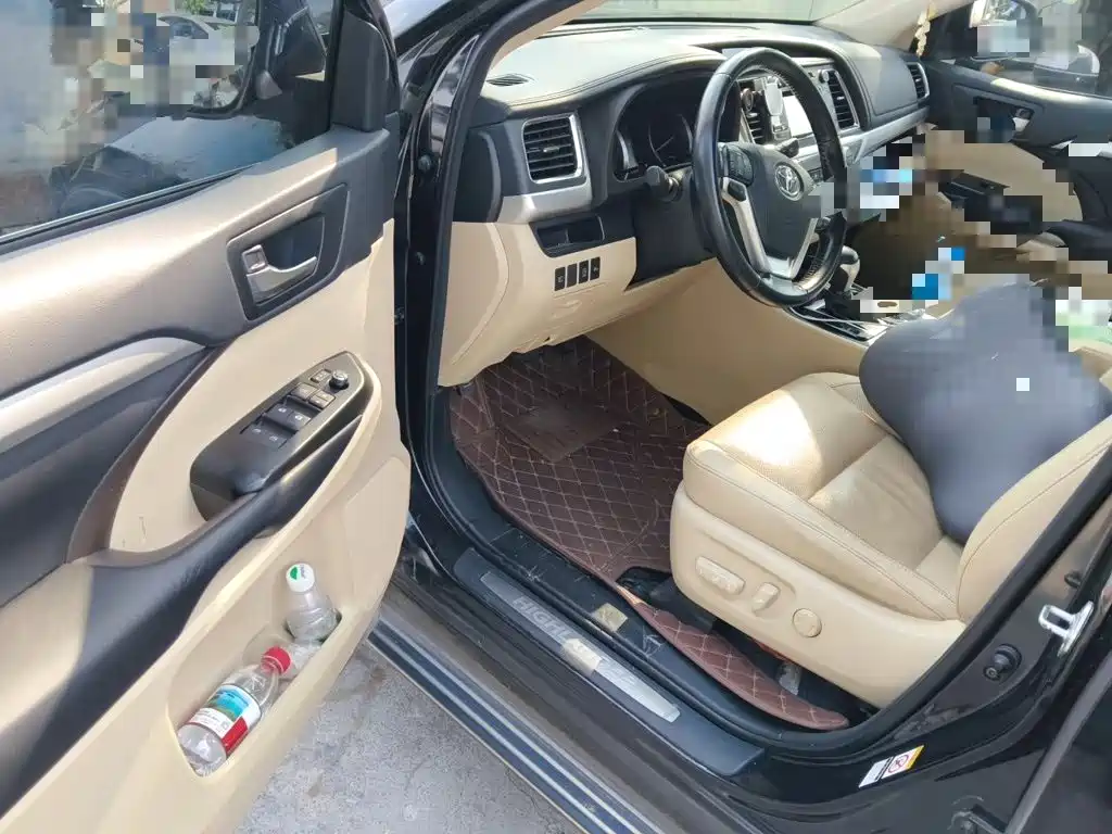 Toyota Highlander — миниатюра 12