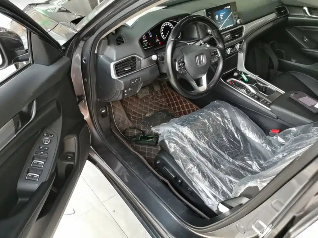 Honda Accord — миниатюра 16