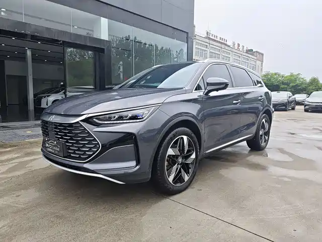 2024 BYD Tang