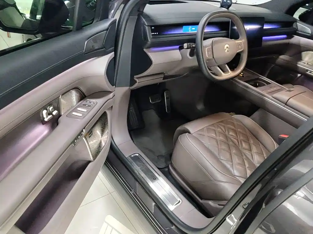 NIO ES8 — миниатюра 16