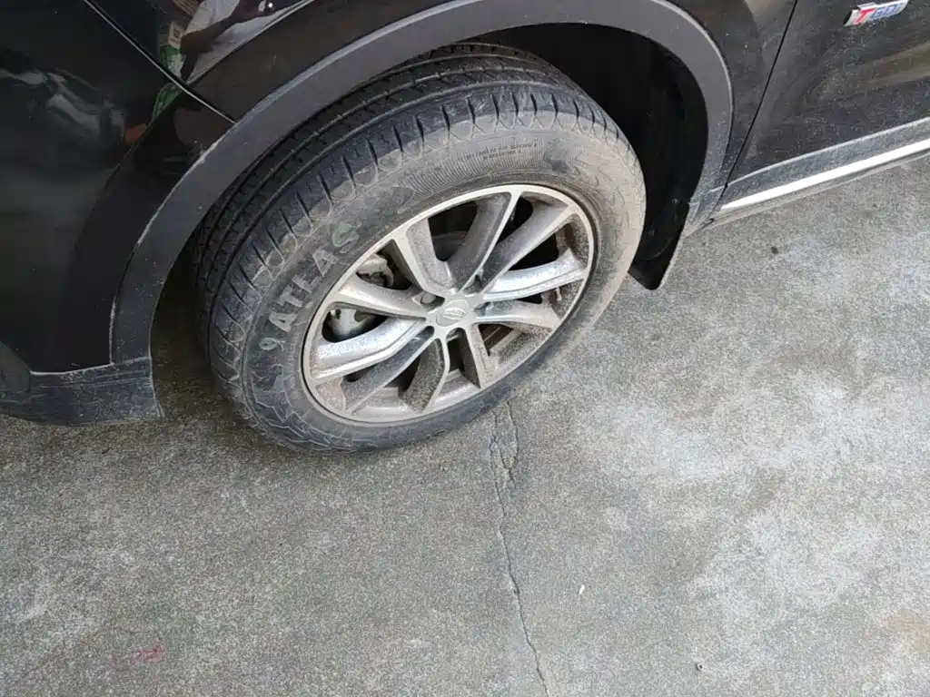 Geely Boyue — миниатюра 23