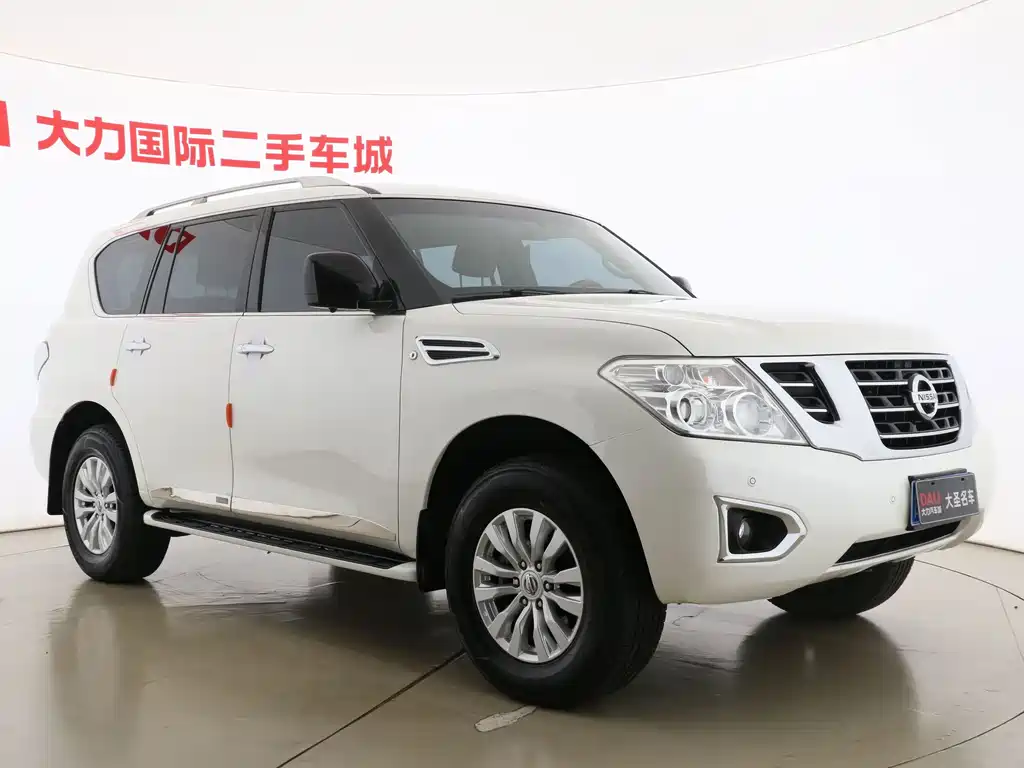 Nissan Patrol — миниатюра 3
