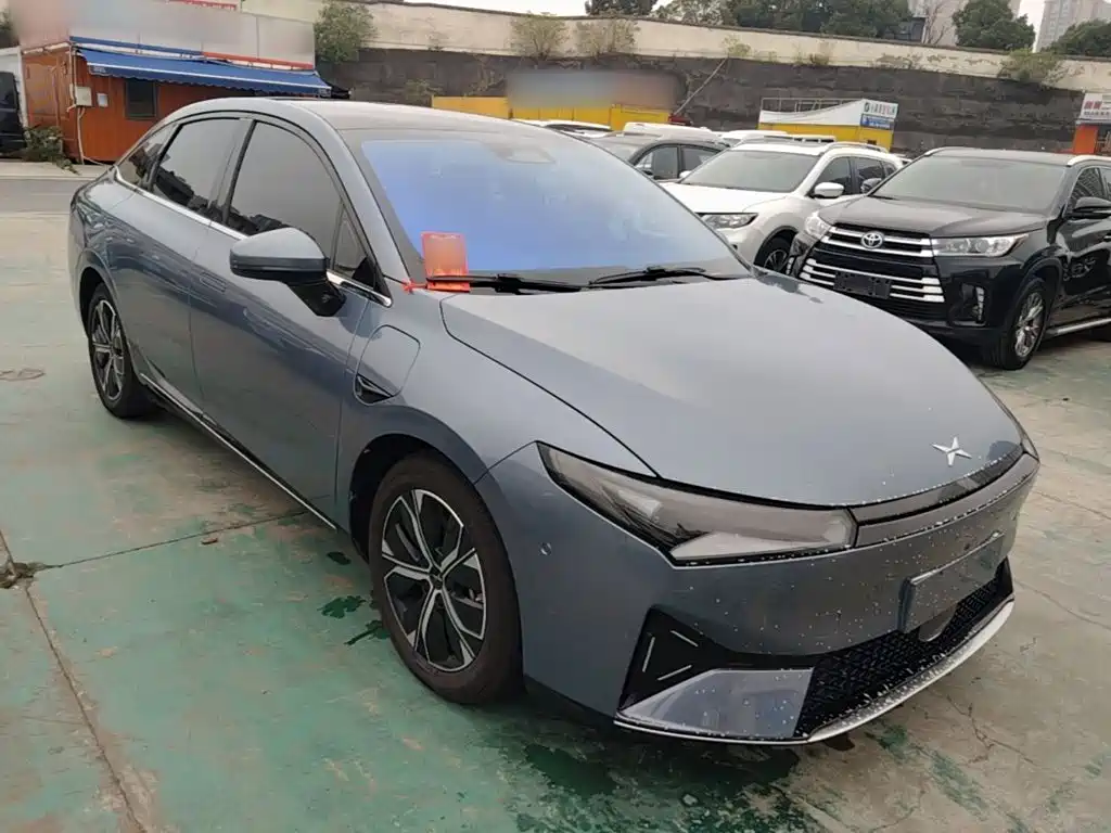 XPeng P5 — миниатюра 4