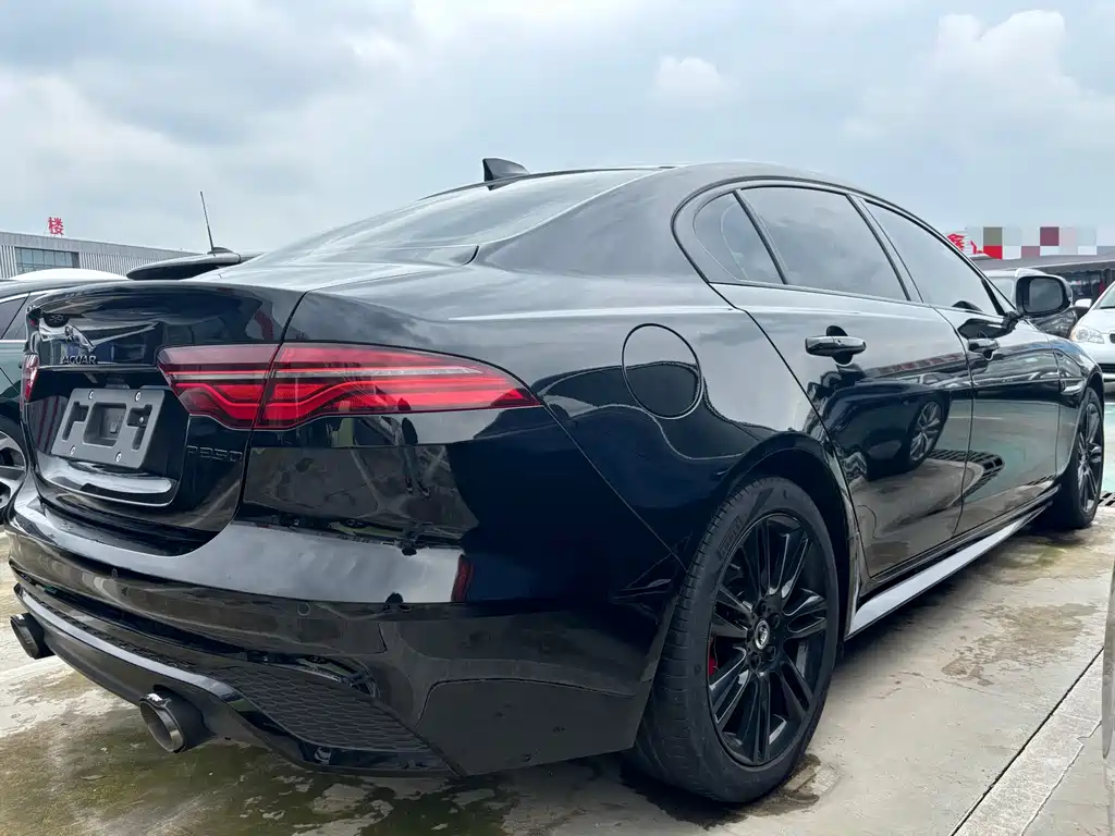 Jaguar XEL — миниатюра 17