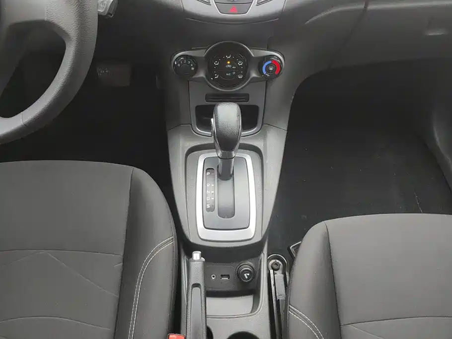 Ford Fiesta — миниатюра 16
