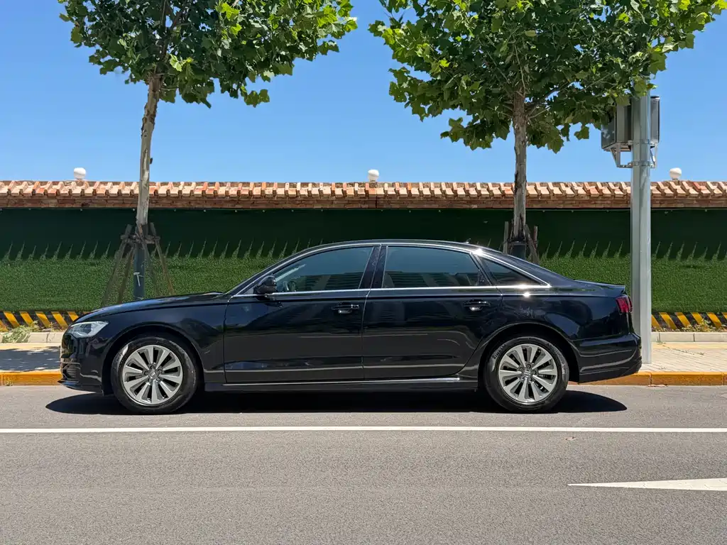 Audi A6L 2016 30 FSI Comfort