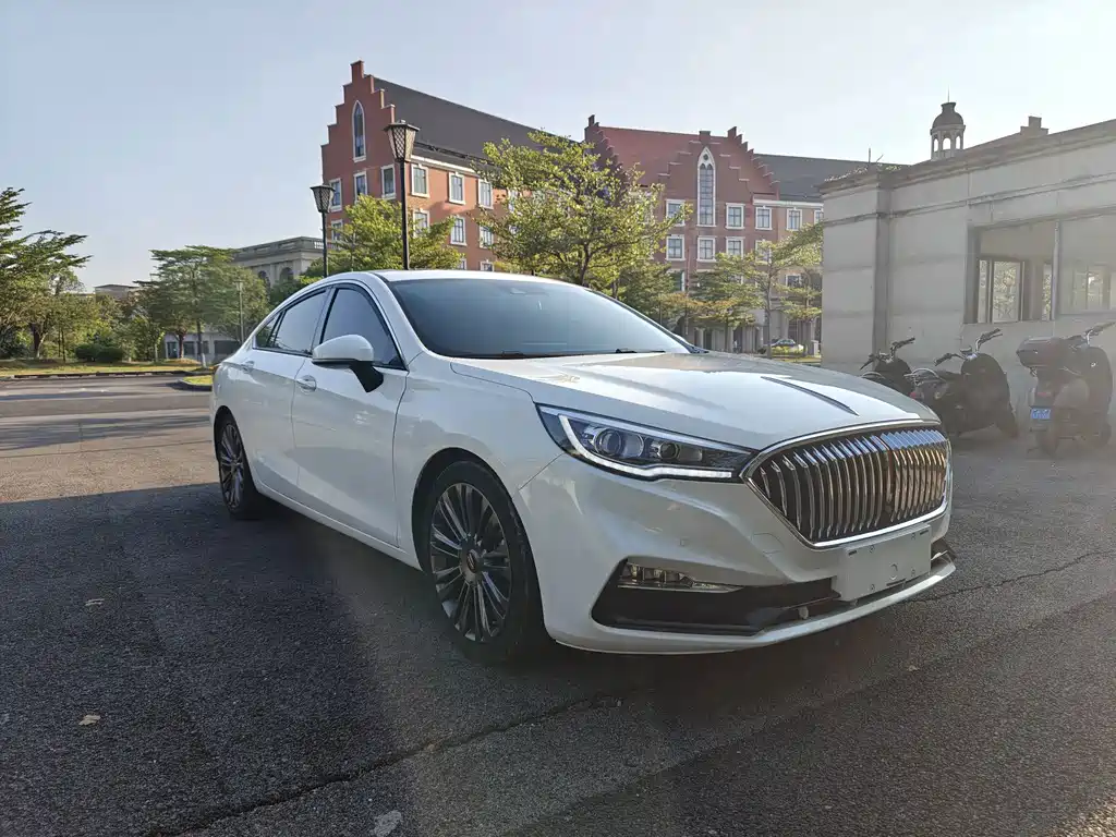 Hongqi Hongqi H5 — миниатюра 3