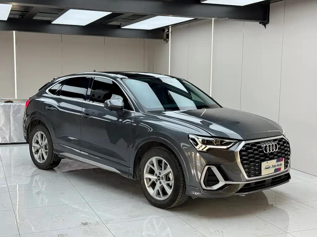Audi Q3 Sportback 35 TFSI Progressive Type, фото 3
