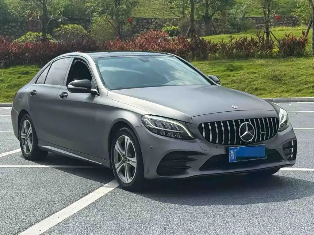 Mercedes-Benz C-Class — миниатюра 3