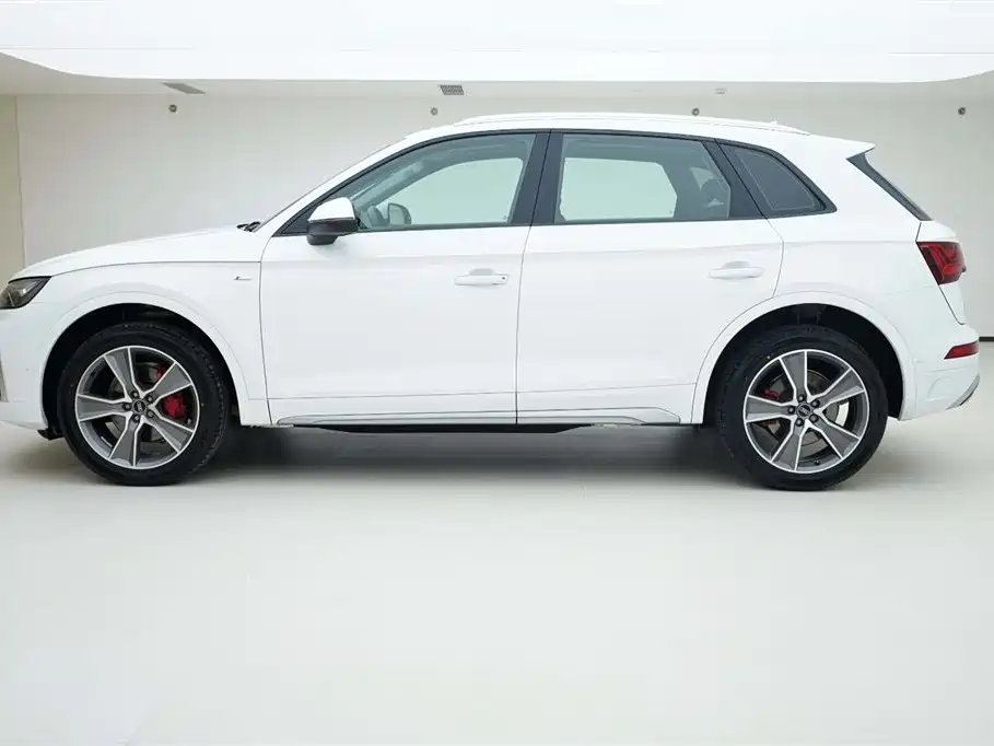 Audi Q5L 2022 45T Luxury