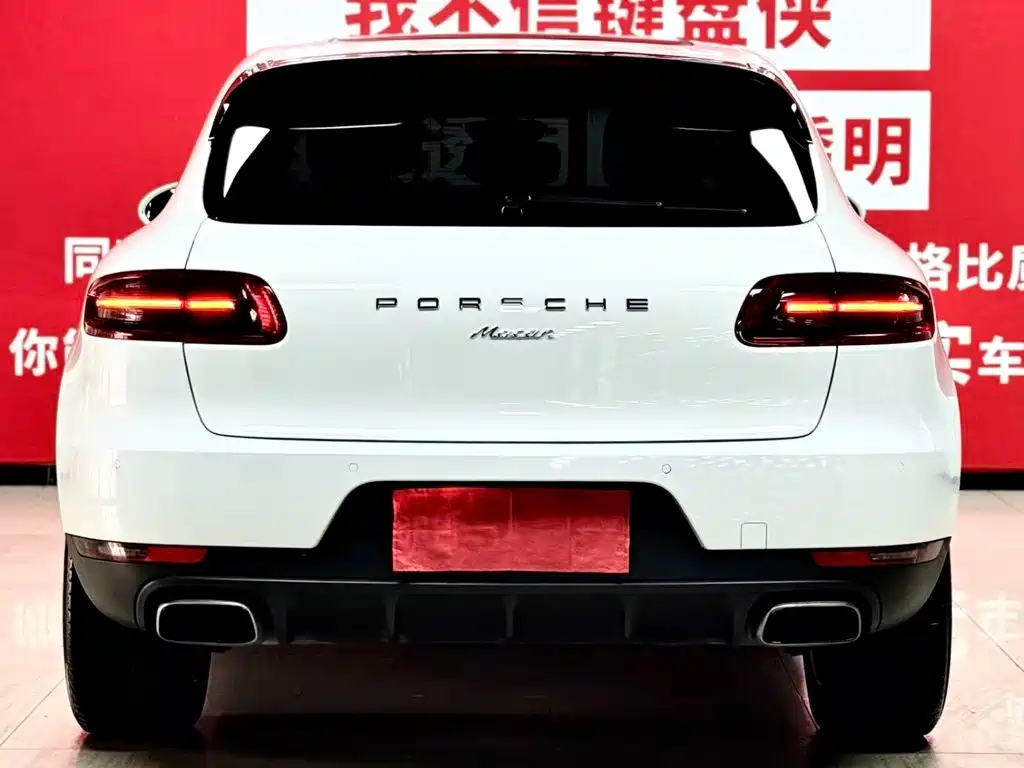 Porsche Macan — миниатюра 6