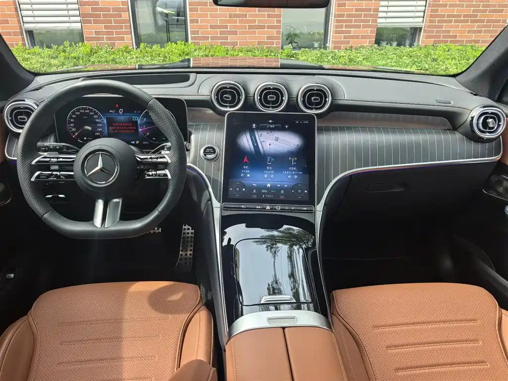 Mercedes-Benz GLC 2023 GLC 300 L 4MATIC Luxury 5 мест