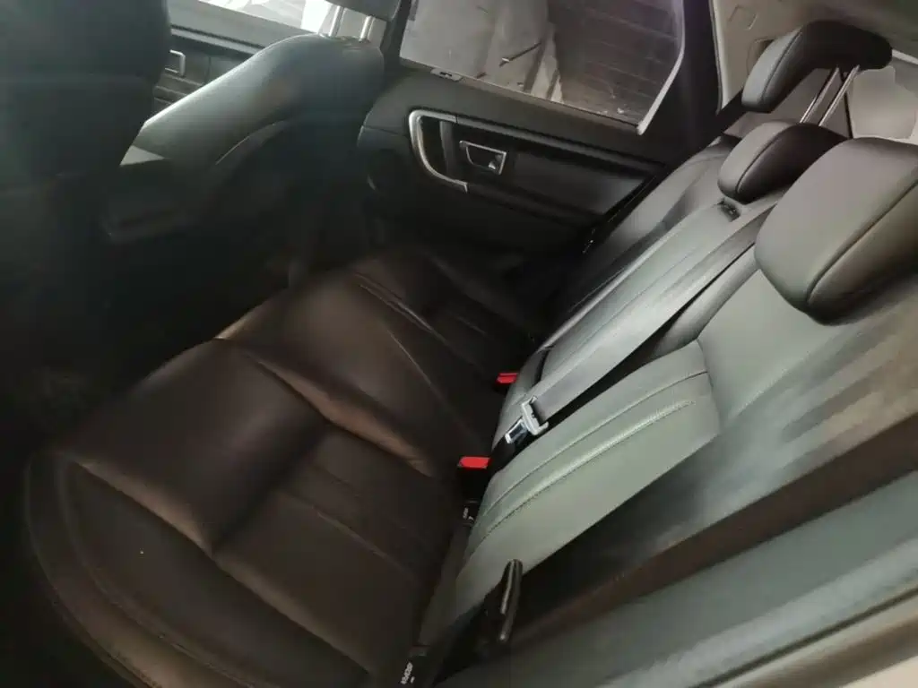 Land Rover Discovery Sport — миниатюра 17