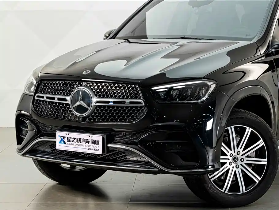 Mercedes-Benz GLE (Import) — миниатюра 2