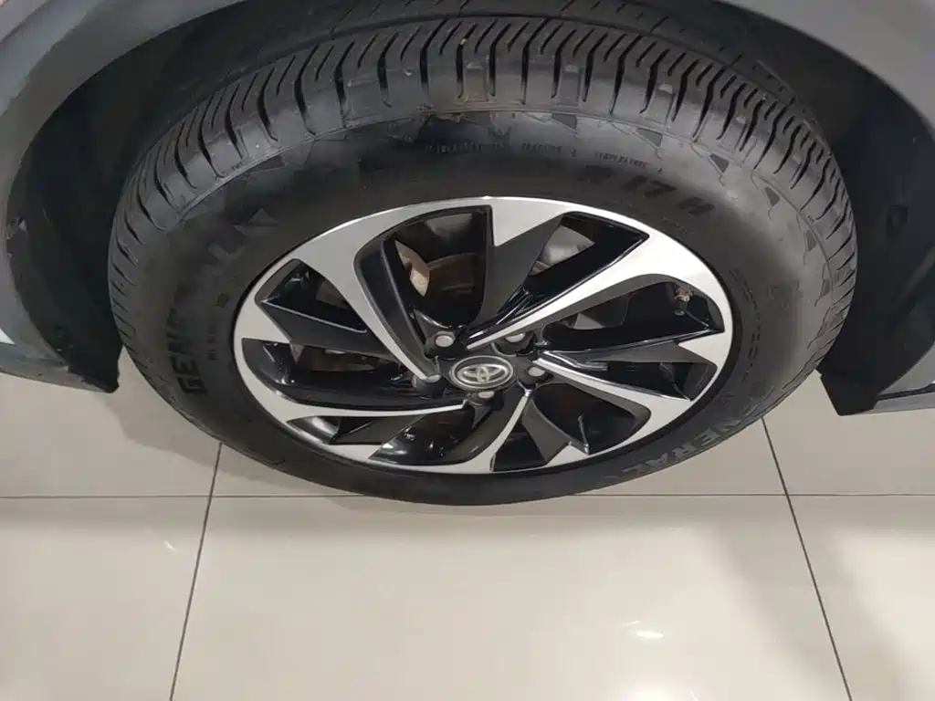 Toyota IZOA — миниатюра 23