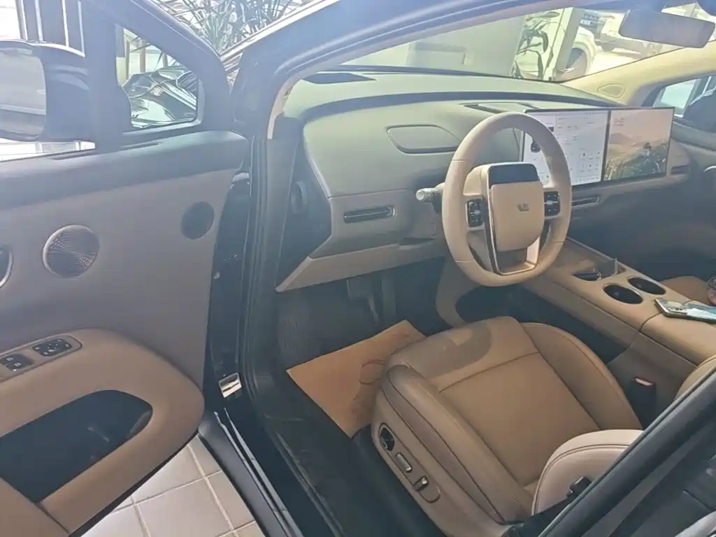 Li Auto Li i8 — миниатюра 16