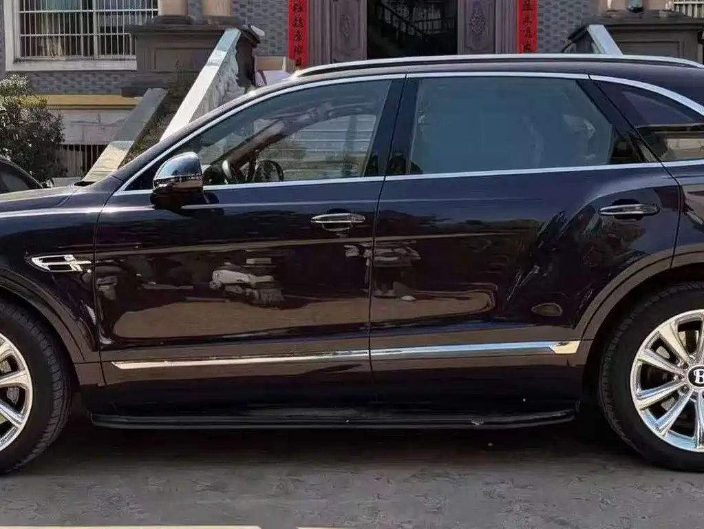 Bentley Bentayga — миниатюра 2
