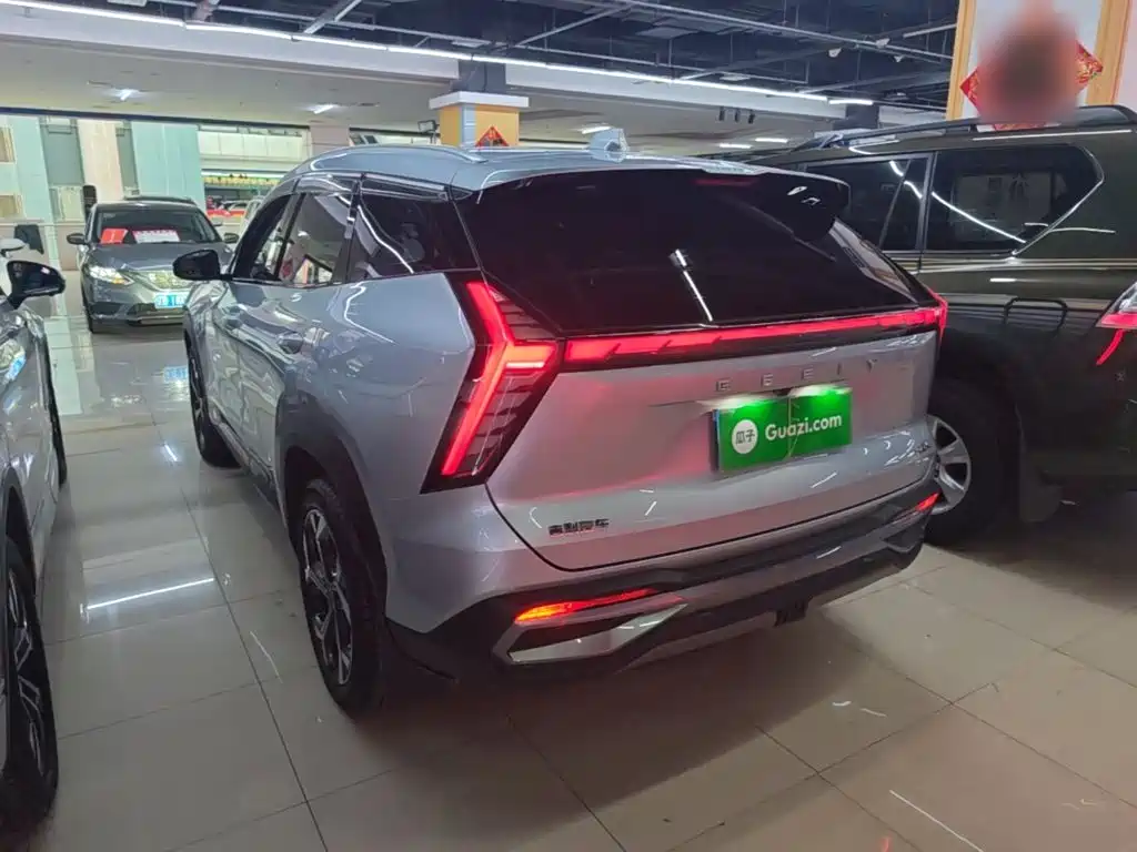 Geely Boyue L — миниатюра 5