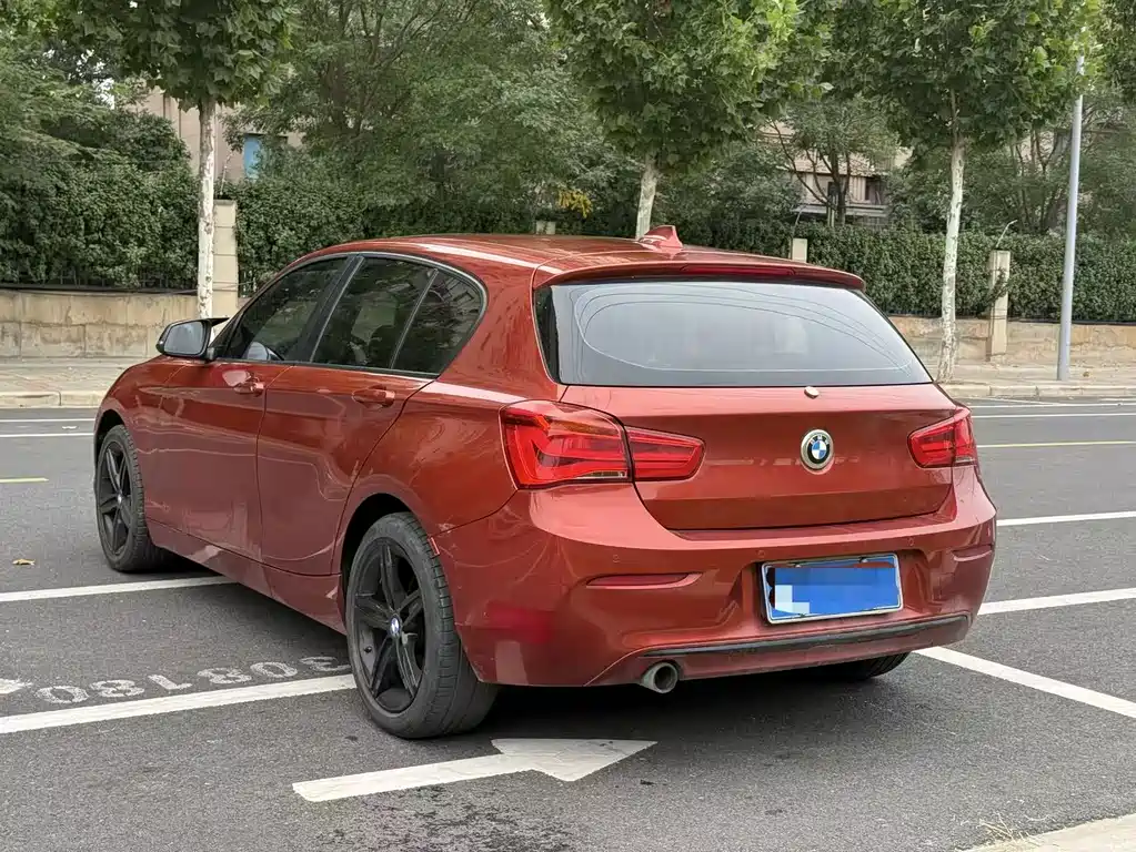 BMW 1 Series (Import) — миниатюра 6