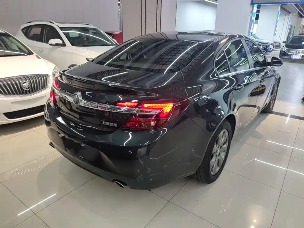 Buick Regal — миниатюра 7