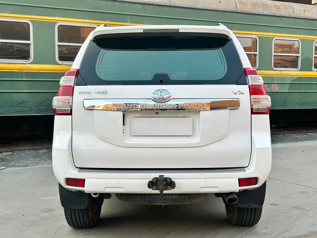 Toyota Prado — миниатюра 7