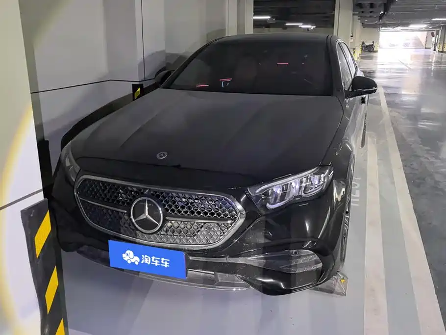 Mercedes-Benz E-Class — миниатюра 2