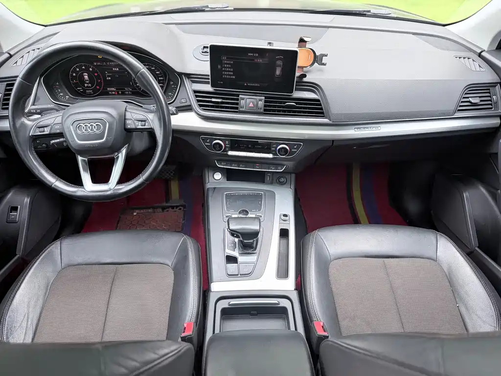 Audi Q5L 2018 40 TFSI Fashion V