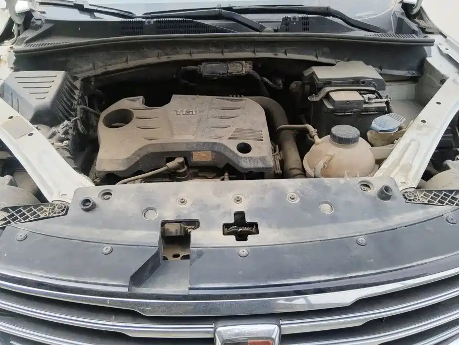 Roewe RX5 — миниатюра 10