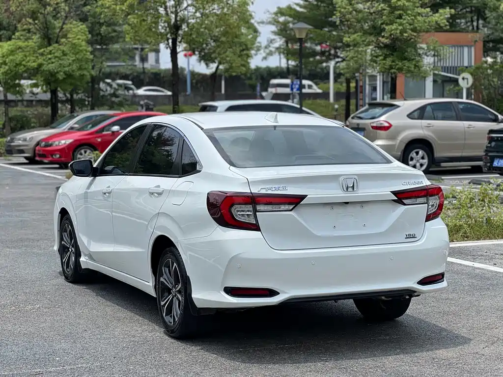 Honda Crider - фото 4