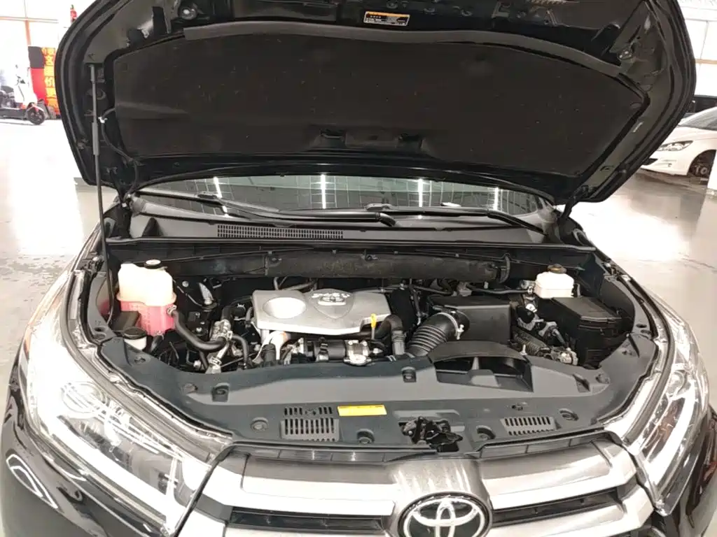 Toyota Highlander — миниатюра 20