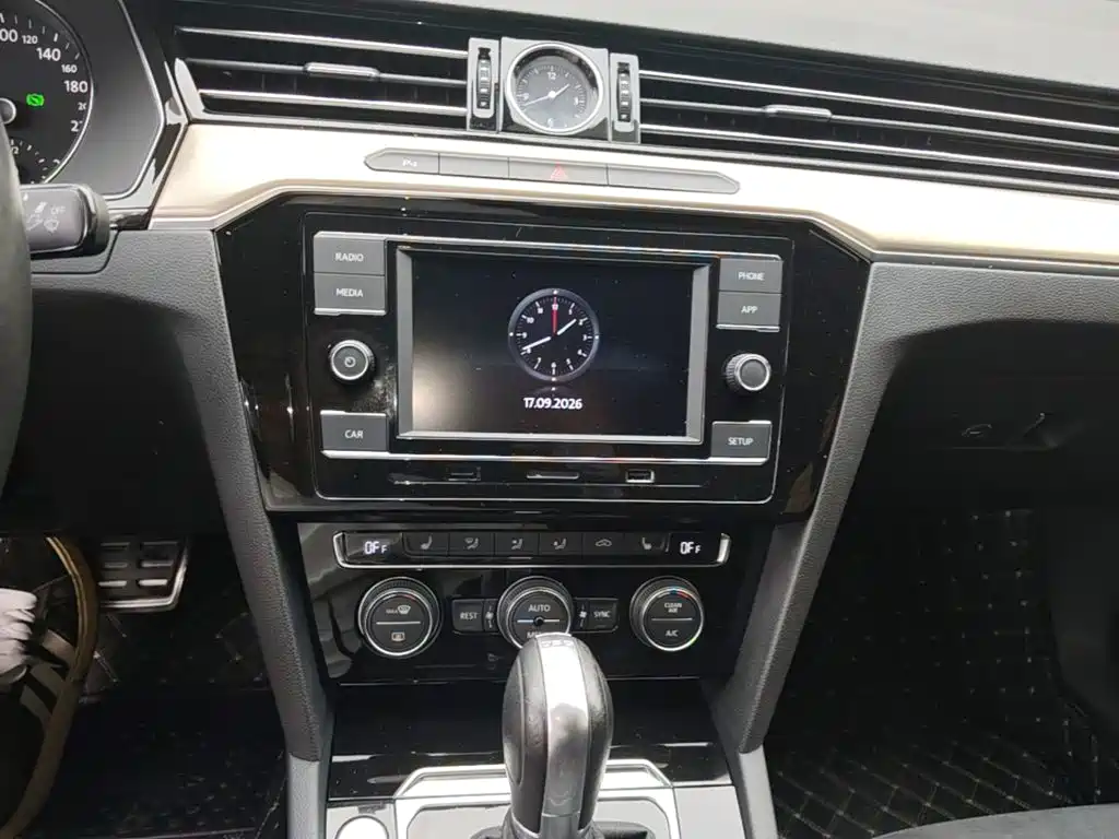 Volkswagen CC — миниатюра 13