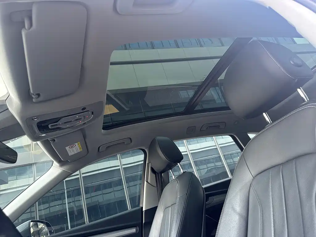 Audi Q5L — миниатюра 17