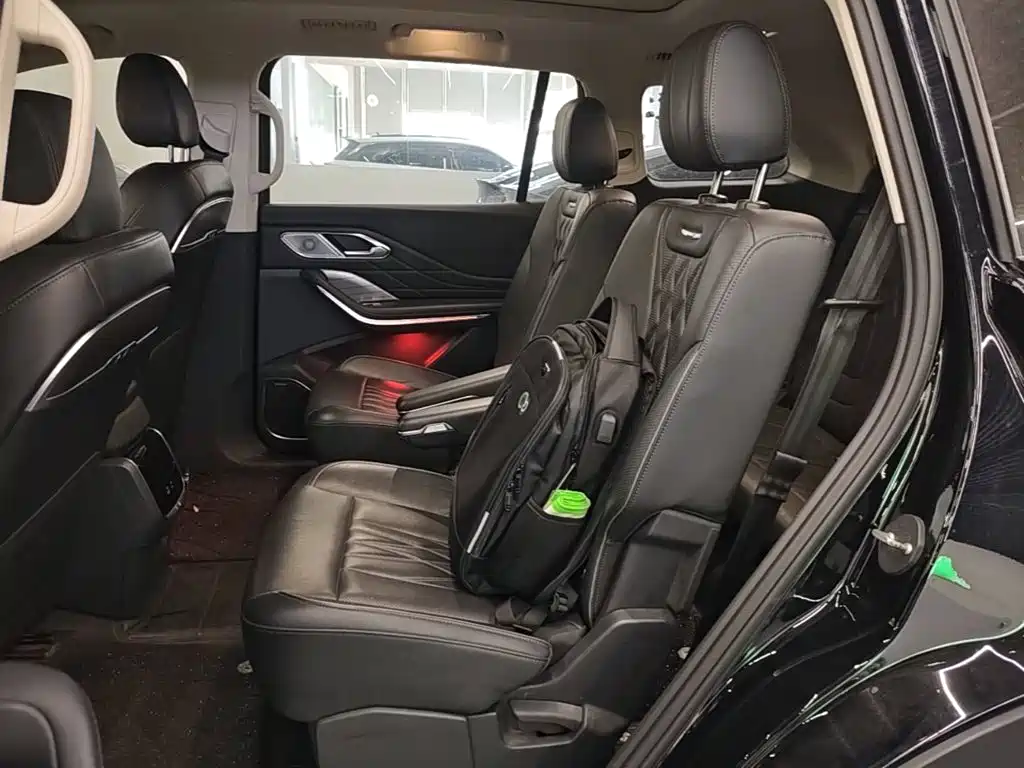 Hongqi Hongqi HS7 PHEV — миниатюра 17