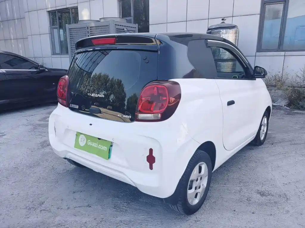 Roewe Clever — миниатюра 7