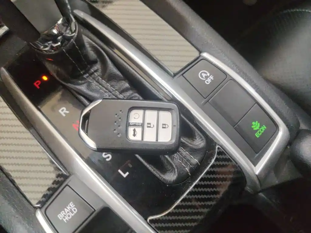 Honda Civic — миниатюра 10