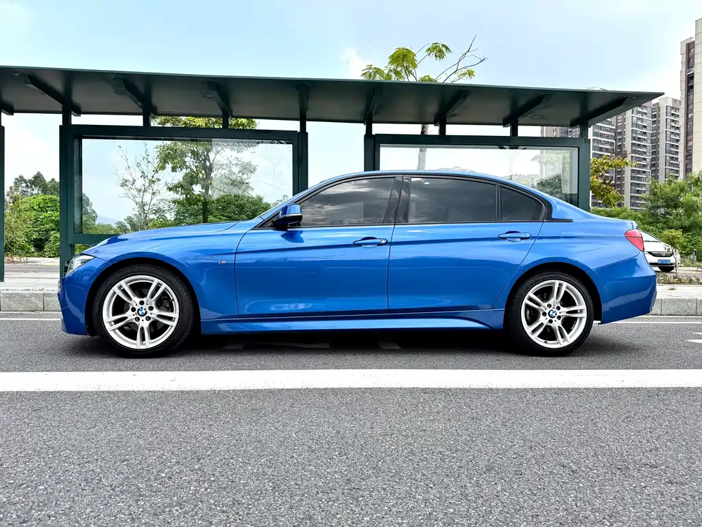 BMW 3 Series — миниатюра 11