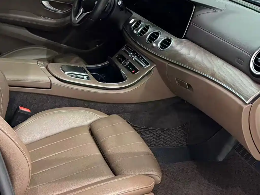Mercedes-Benz E-Class E 2020 E 260 L