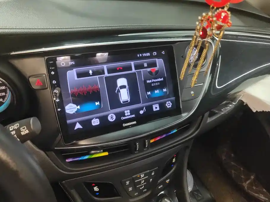 Buick Envision Plus — миниатюра 13