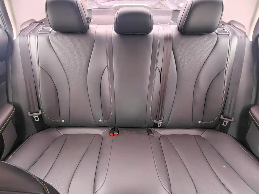 Roewe i5 — миниатюра 14
